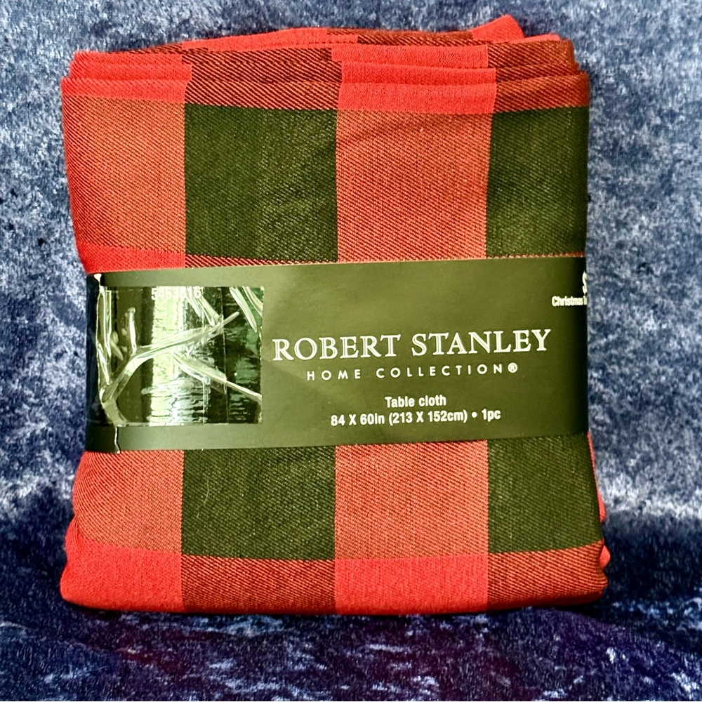 Robert Stanley Home‎ Collection Tablecloth Black & Red Buffalo Check 84"x60" NWT
